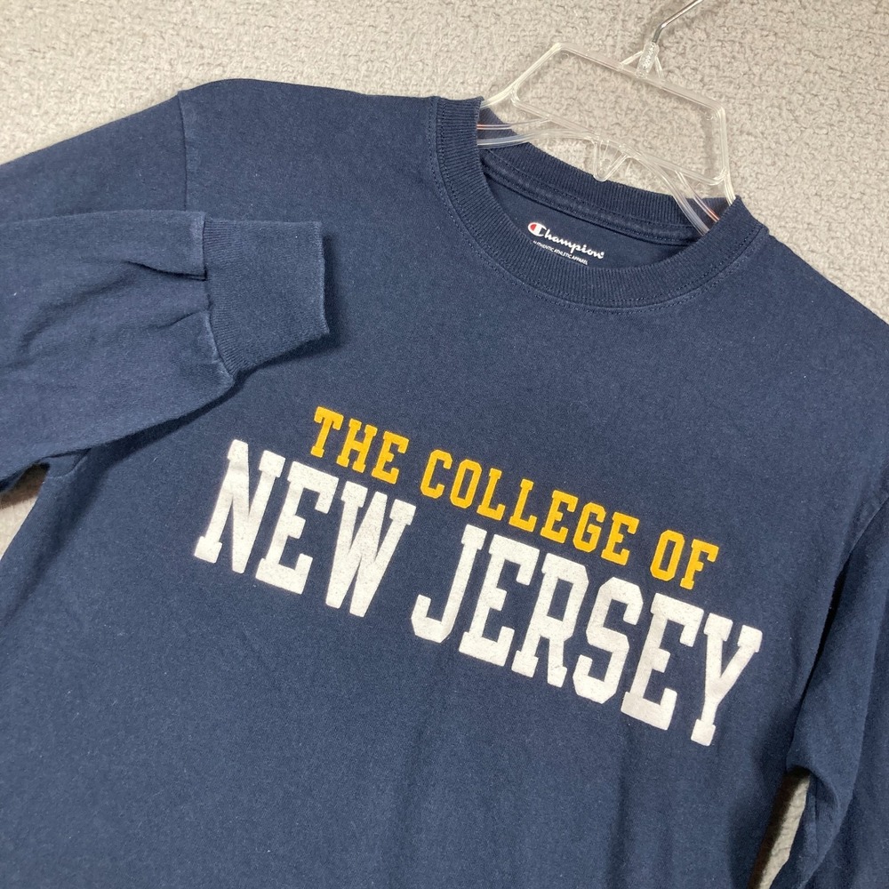 The College of New Jersey Lions T Shirt Adult Small Blue Long Sleeve Champion